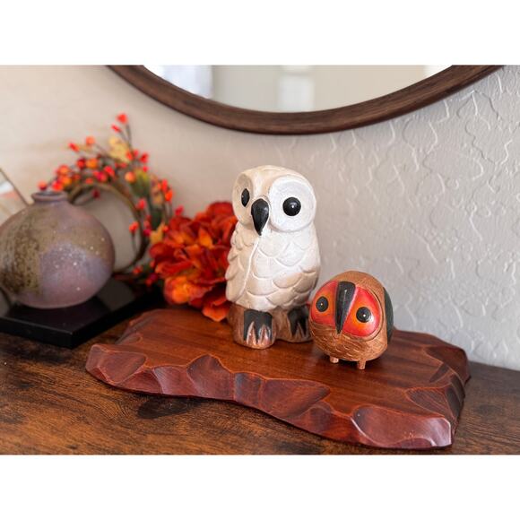 Hand-Carved Wooden Owl Figurines Set, White & Red-Black, Earthy Cute Home Decor - Picture 7 of 8